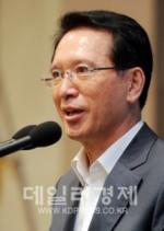 김형오 전 국회의장, 내년 총선 불출마 선언