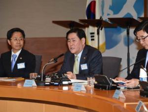 한국, 중국주도 AIIB 가입 확정.."아시아 개발에 참여 기회"