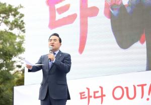타다 이재웅 "택시에 피해 안줘, 억대 연봉자 나오고 모두 행복" 對 박홍근 의원 "혁신 모빌리티, 타다만 있는 것 아니다..과잉대표"