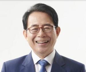 김성곤 전 의원, 재외동포재단 신임 이사장 임명
