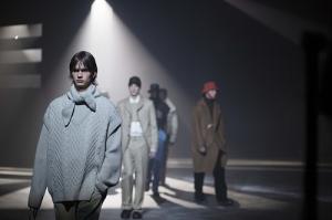 솔리드, 밀라노 패션위크서 최초로 공개한 2021 가을-겨울 “뉴 올드” 컬렉션 눈길